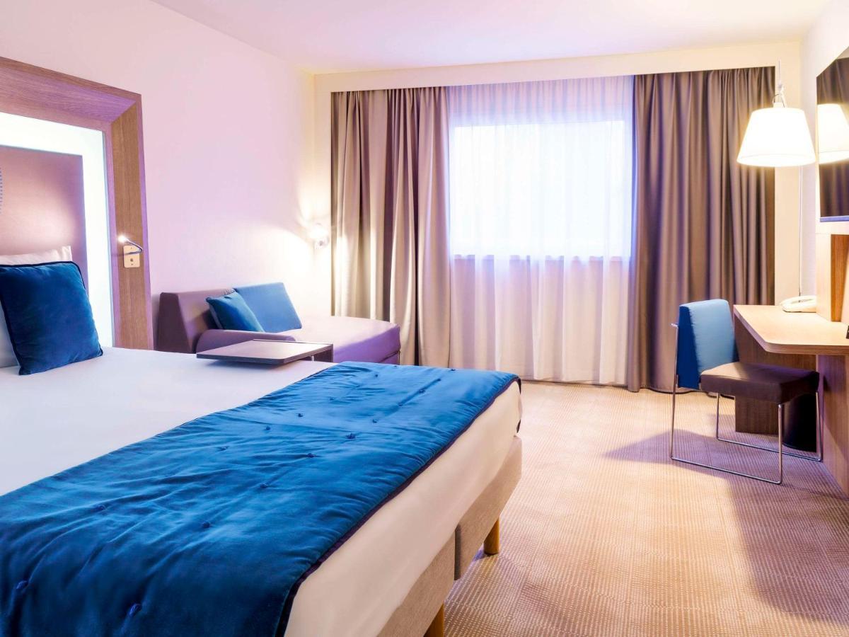 Novotel Avignon Nord Eksteriør bilde