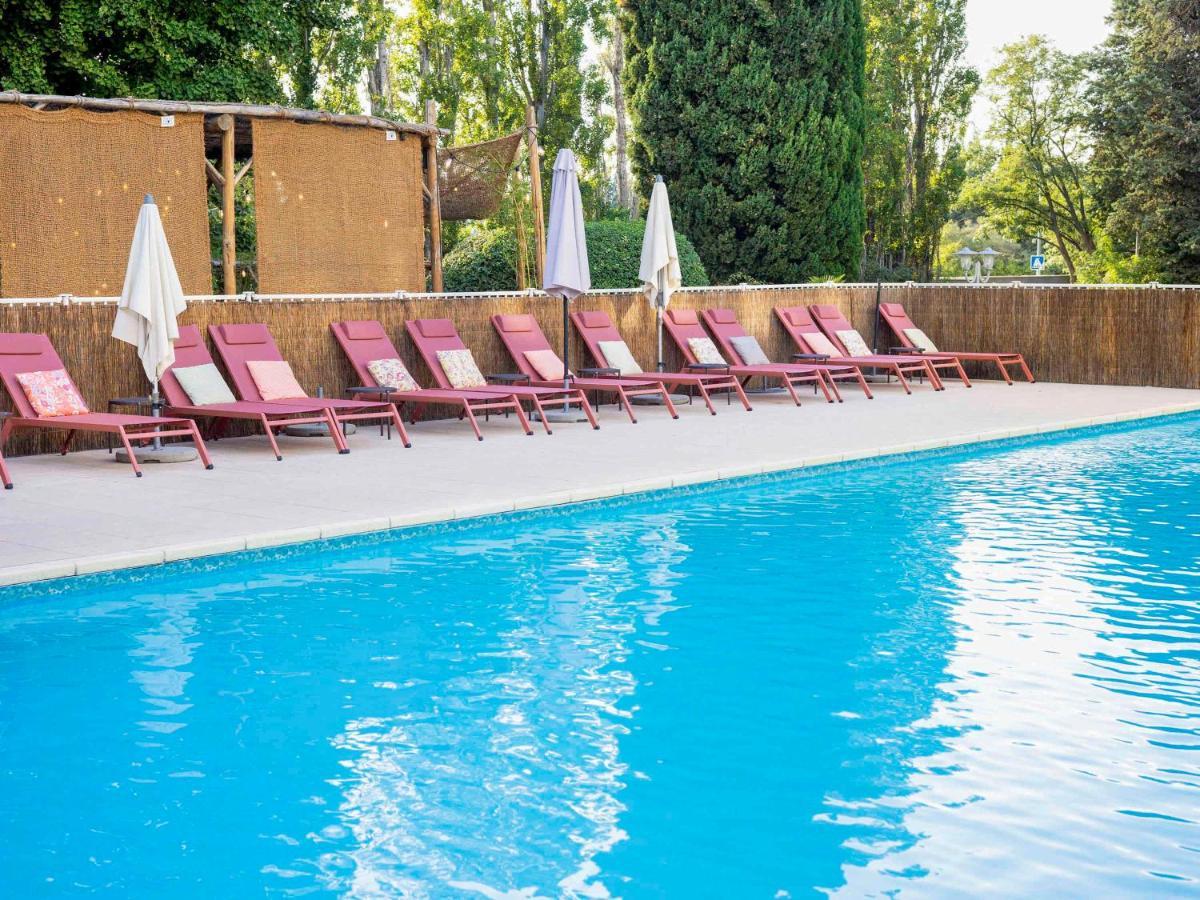 Novotel Avignon Nord Eksteriør bilde
